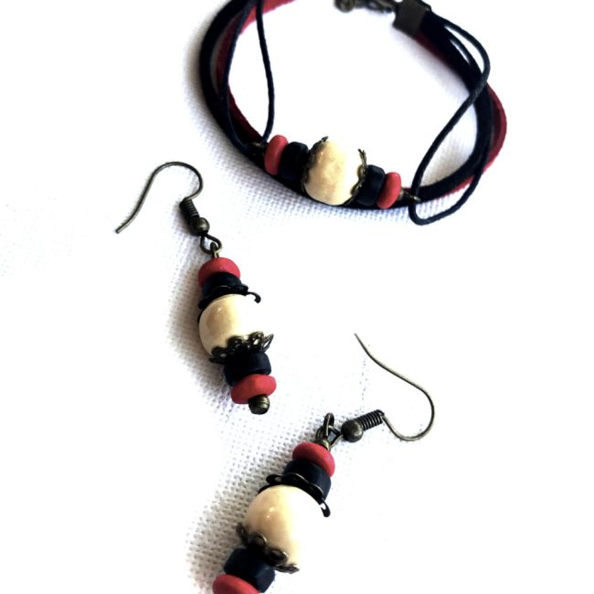 Set bratara + cercei cu margele rosii “Neutru”