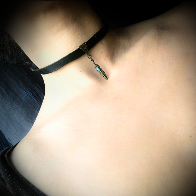 Choker din piele “Medalion 1”