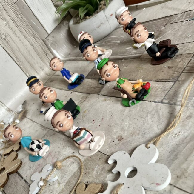 Set tavita mot cu meserii miniatura pentru baieti- inchiriere - imagine 12
