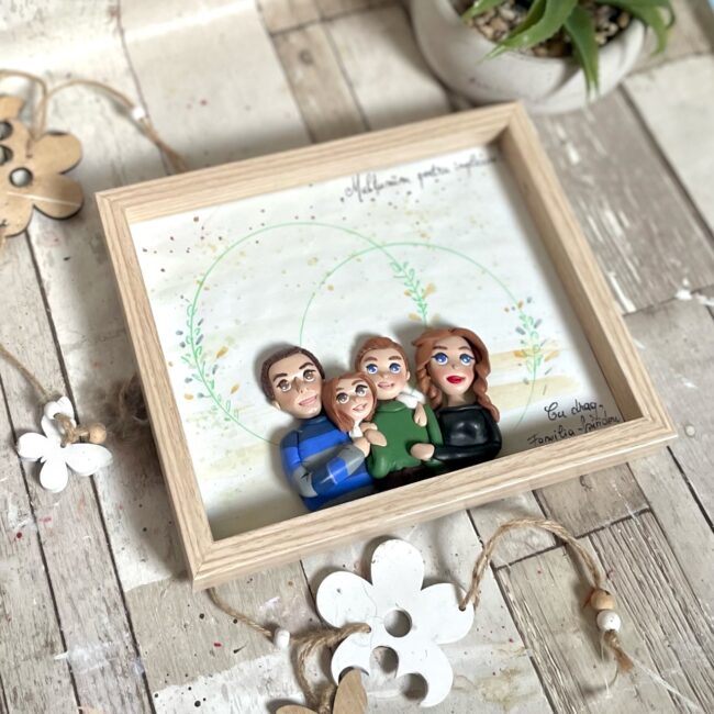 Shadow box fimo“Tablou de family”(Bust) - imagine 3