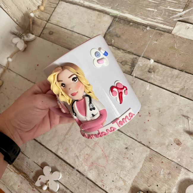 Cana decorata cu fimo “Super doctor”( Ginecologie)(4) - imagine 7