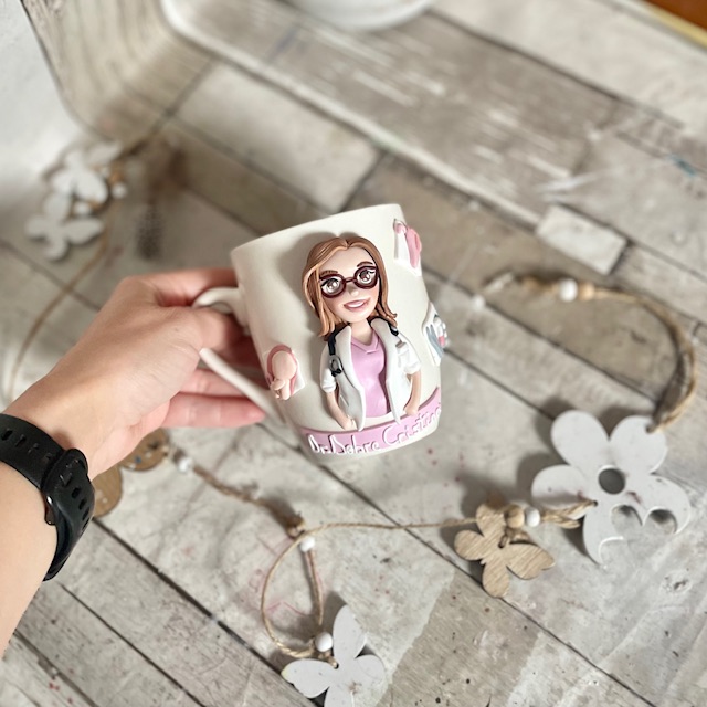 Cana decorata cu fimo “Super doctor”( Ginecologie)(8)